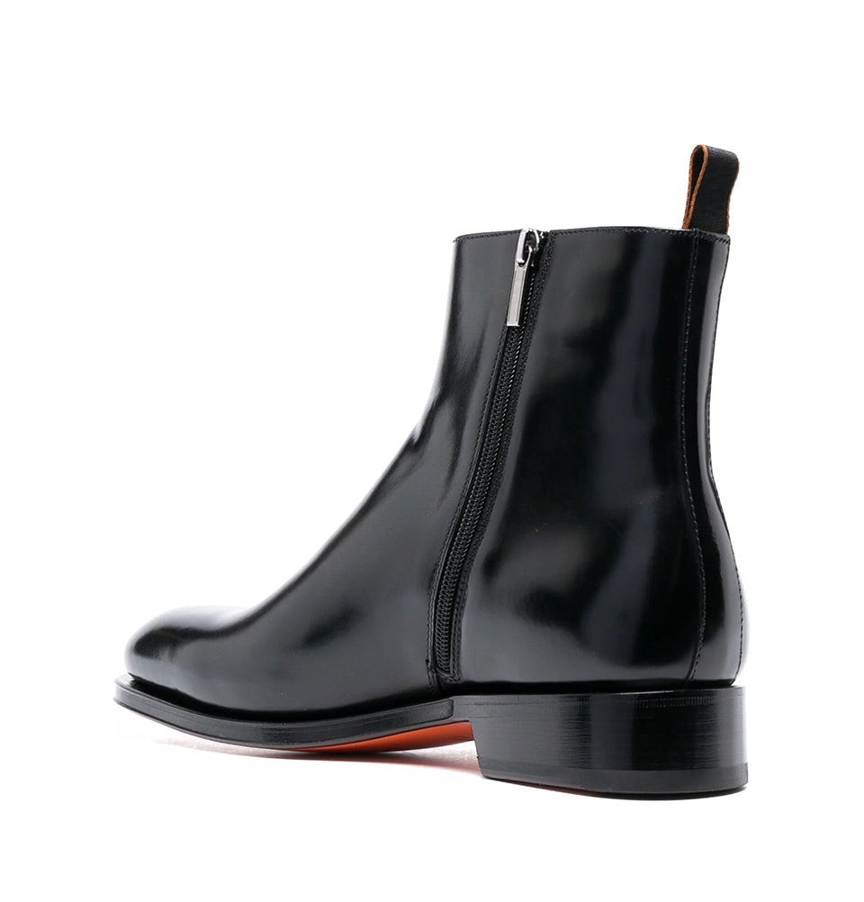 Black Leather Boots With Almond-Toe