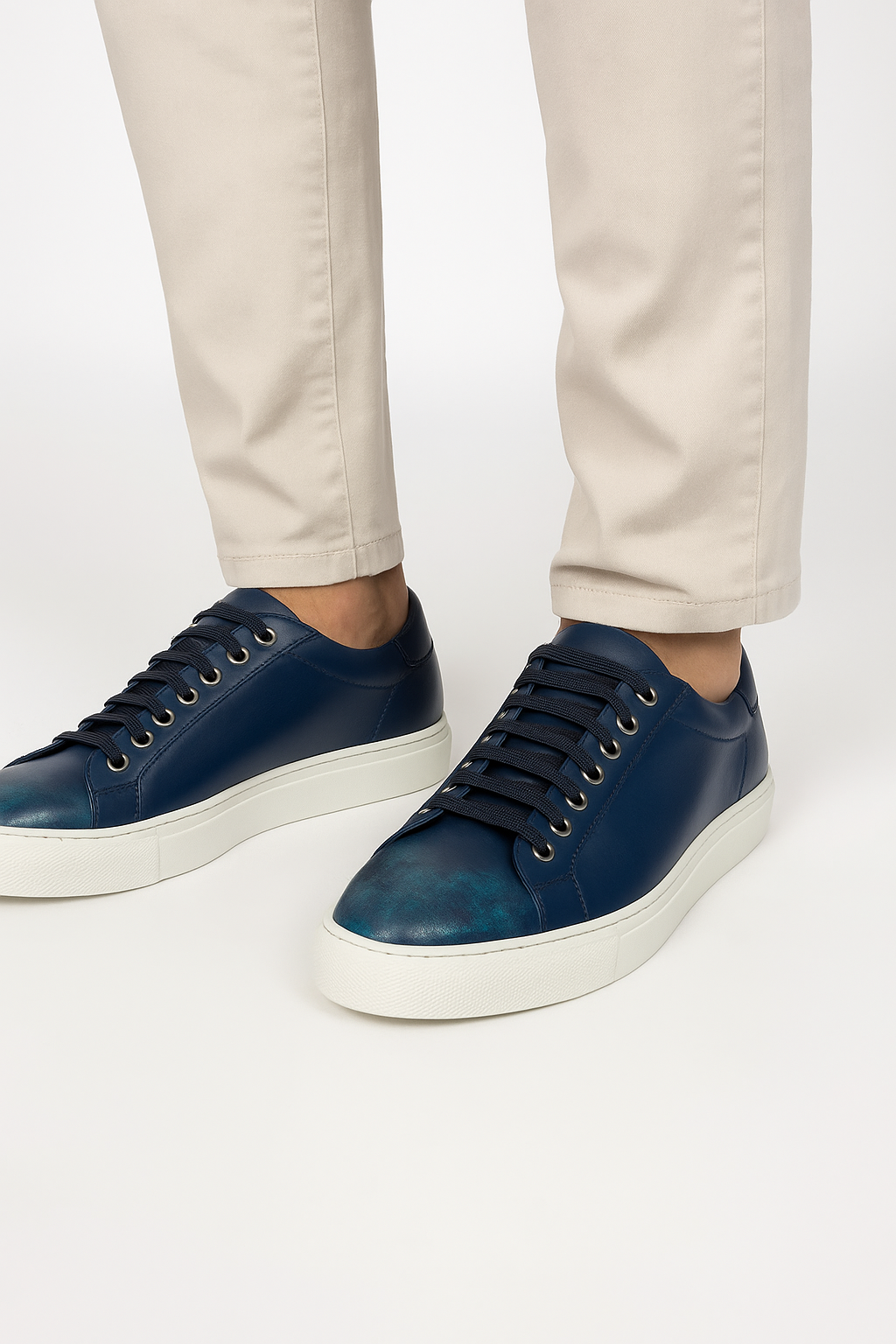 Johnie Evans Sneakers