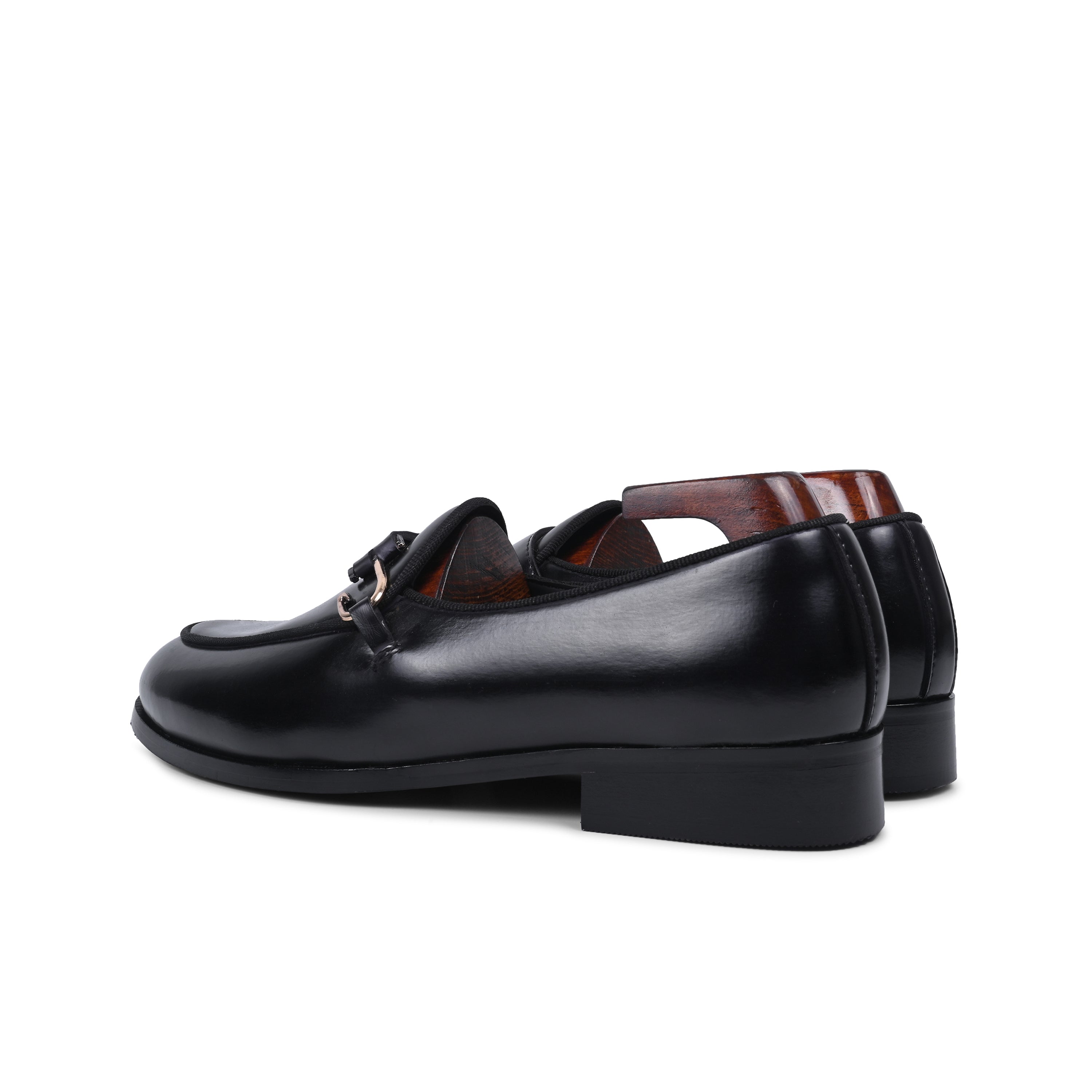 Noir Nomad Loafer