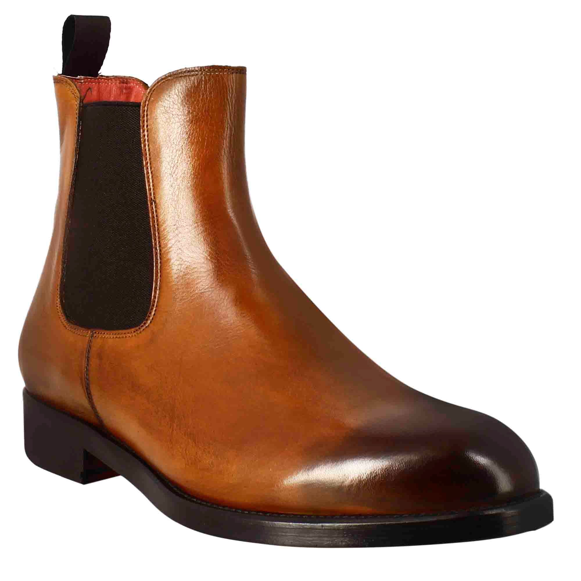 Chelsea Boots in Light Brown Leather