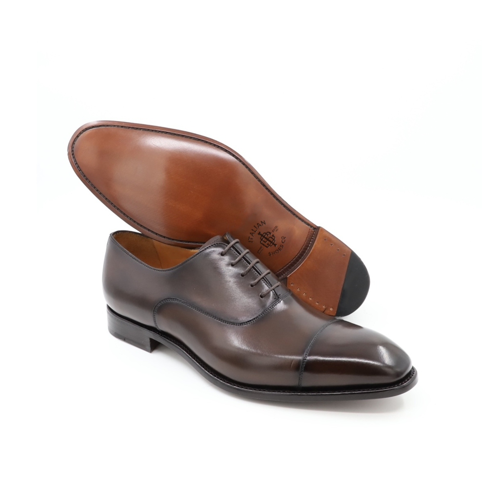 Melva Howard Lace-Up Oxford Shoes