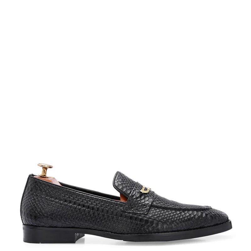 Men Textured Premium Solid Leather Formal Loafers