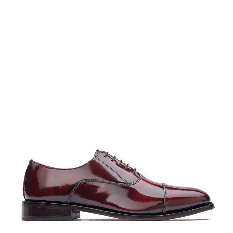 Classic Design Leather Cap-Toe Oxford Shoes
