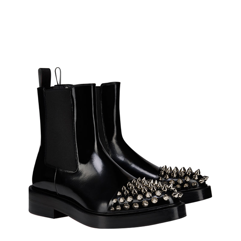 Classic Black Chelsea Silhouette in Spike Detailing