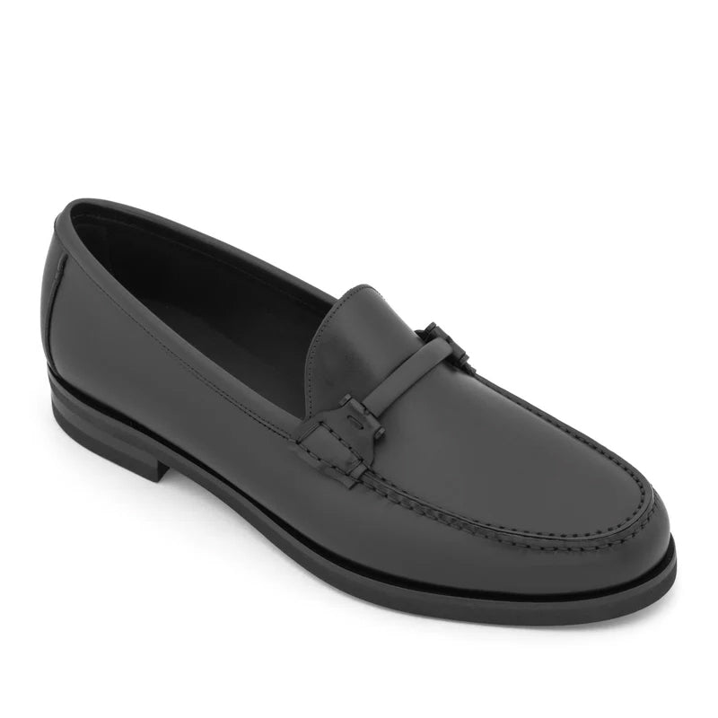 Classy Slip-On Leather Black Loafer