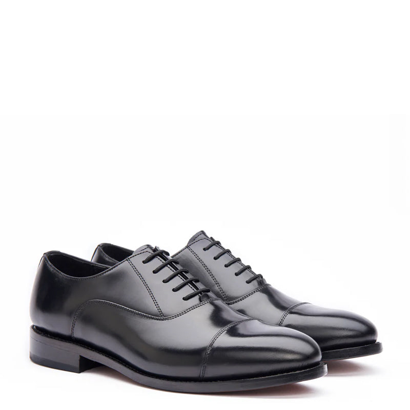 Classic Design Leather Cap-Toe Oxford Shoes