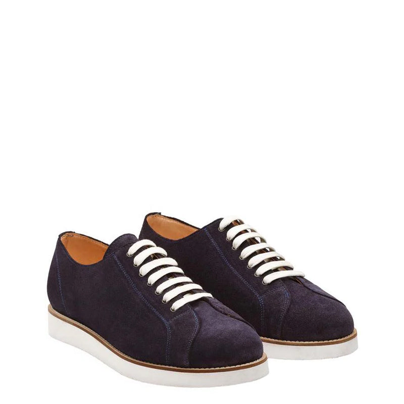 Classic Suede Lace-Up Burgundy Sneaker