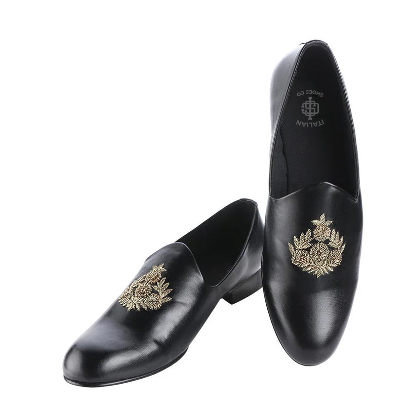 Men's Embroidered Round Toe Slip-on Mojaris