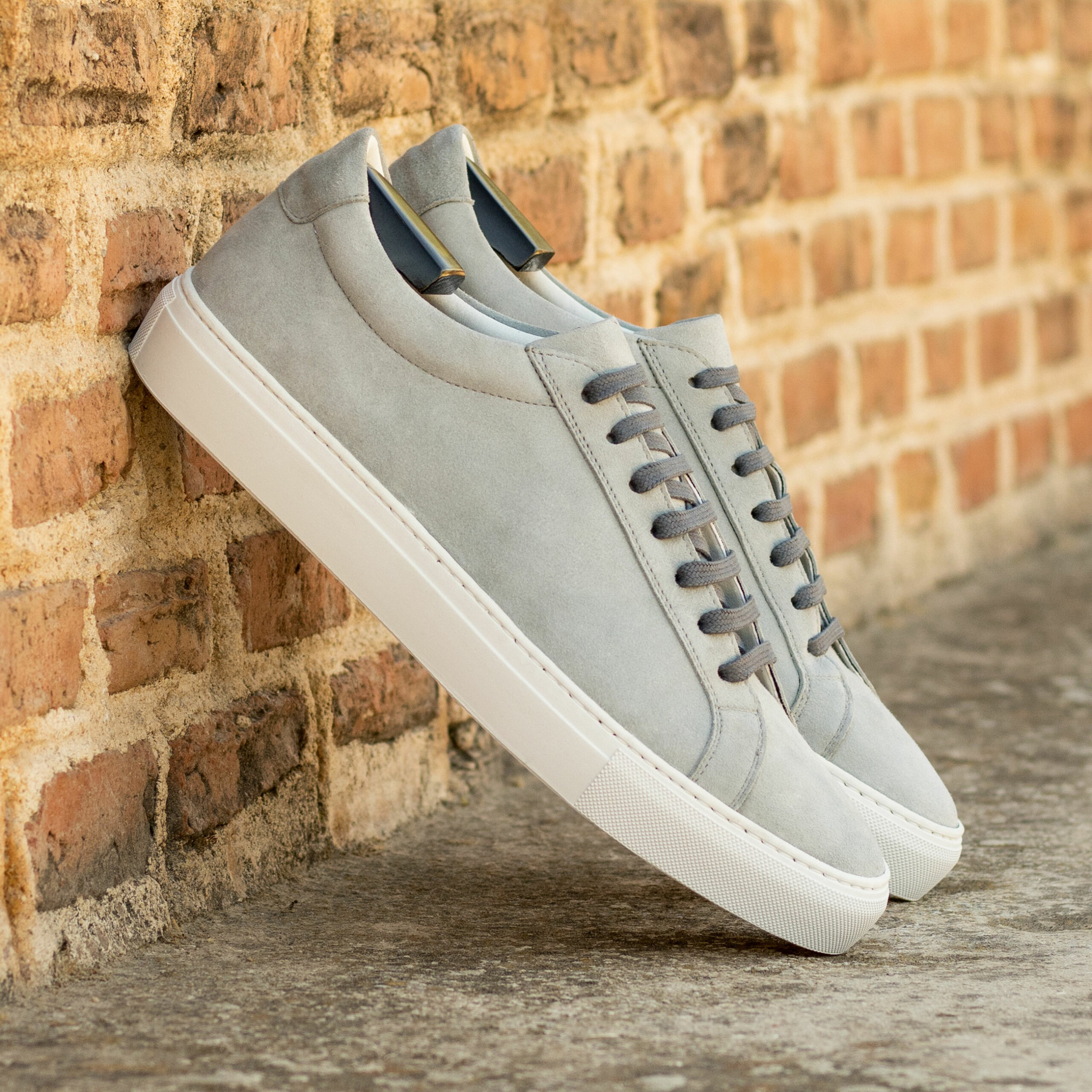 Tyrone Collier Sneakers
