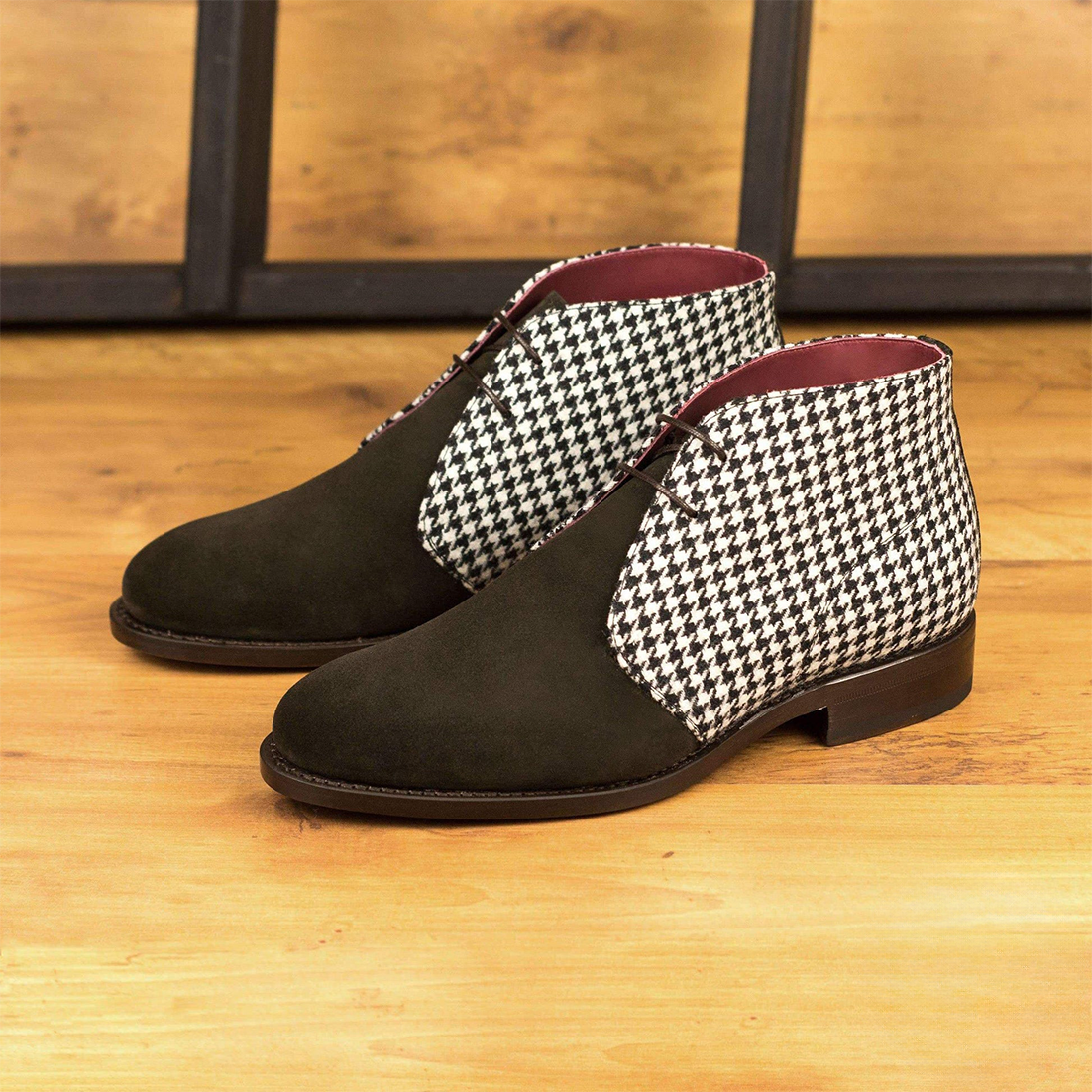 Valente Chukka Boots