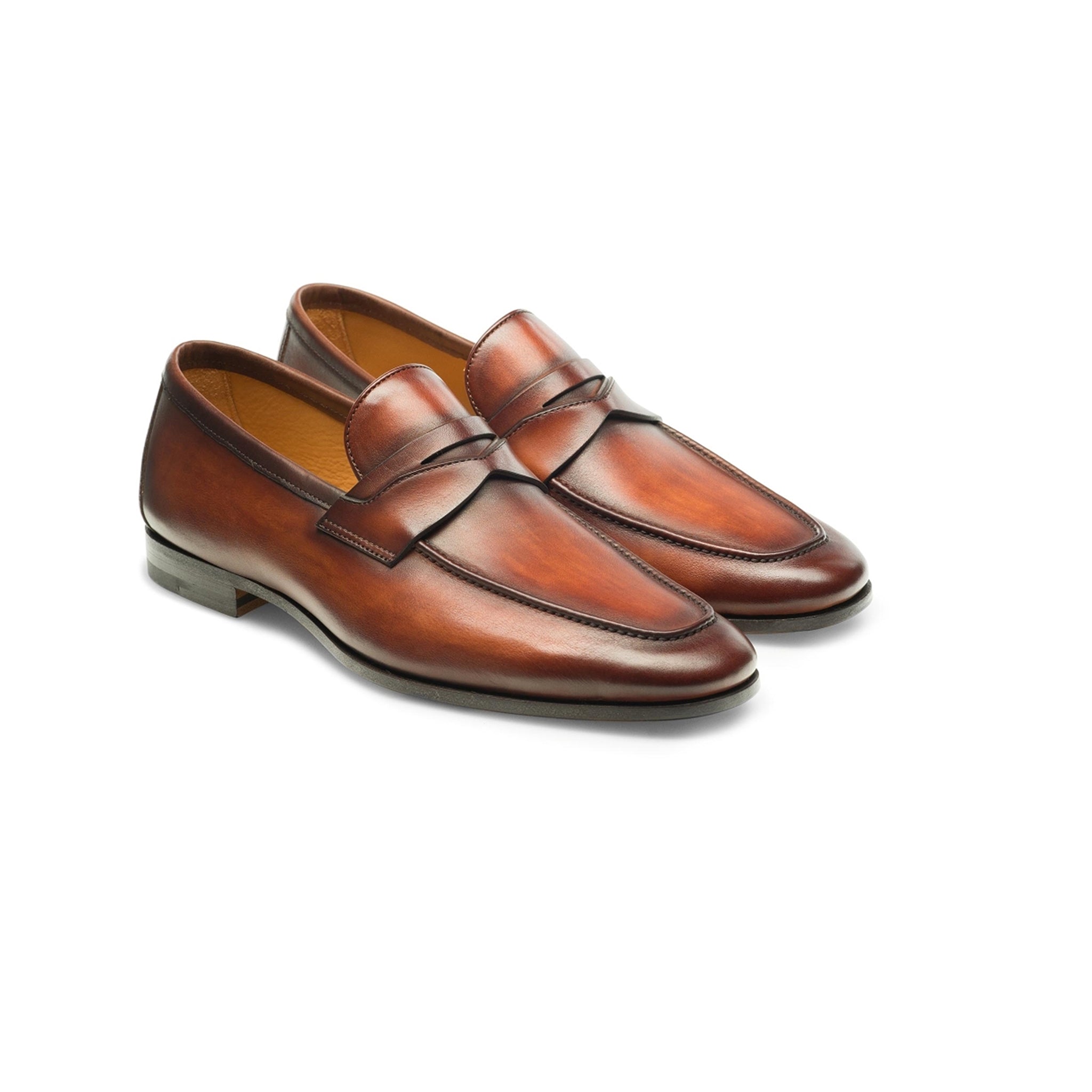 Sasso Utilizes Classic Penny Loafer