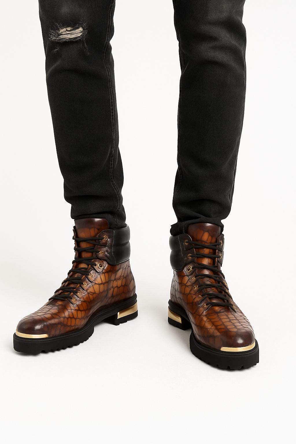 Croco Deep Cut Leather Lace-UP Ankle Boot Black