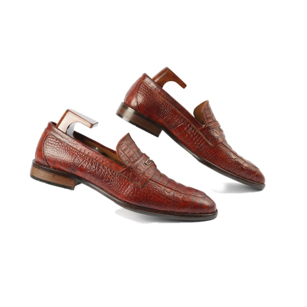 Embossed Solid Leather Penny Loafer