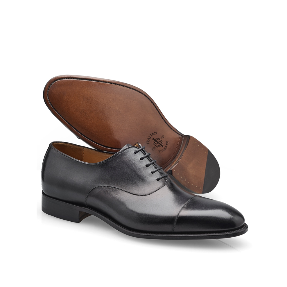Wilburn Taylor Lace-Up Oxford Shoes