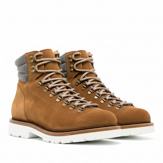 Lace-up suede Ankle Boots