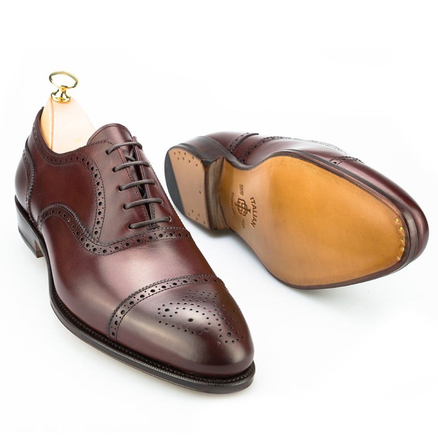 Classic Leather Cap-Toe Formal Oxford Shoe