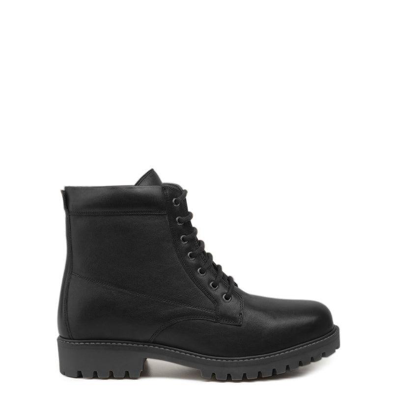 Classic Leather Lace-Up Ankle Boot Brown