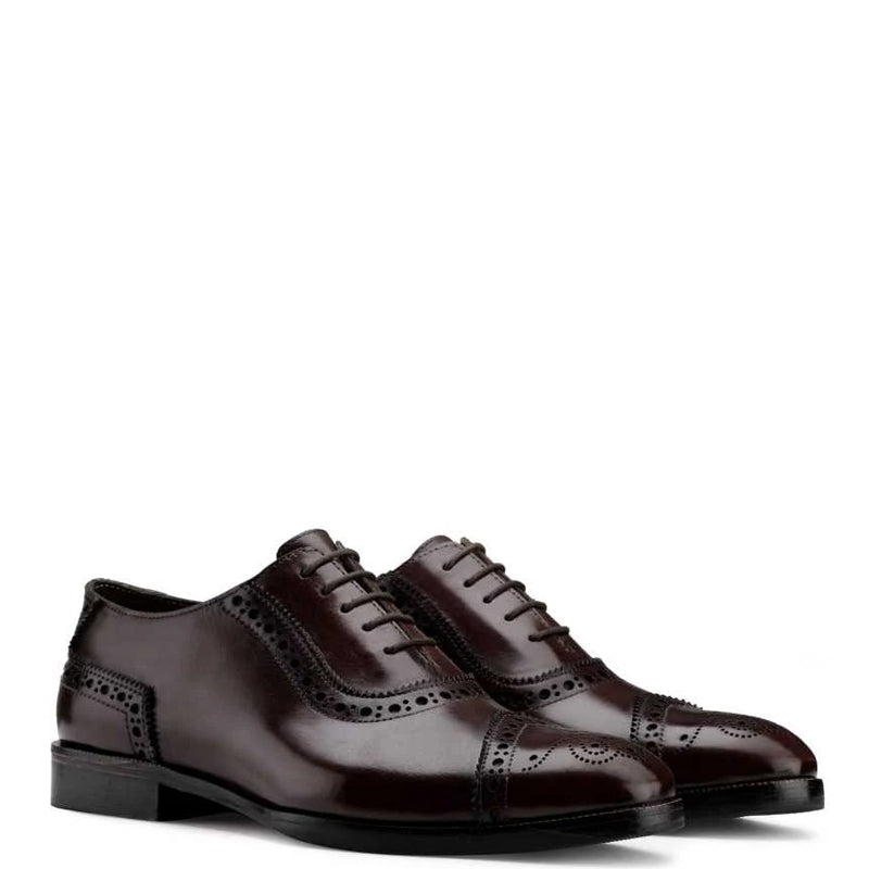 Classic Medallion Toe Polished Leather Oxford Shoes