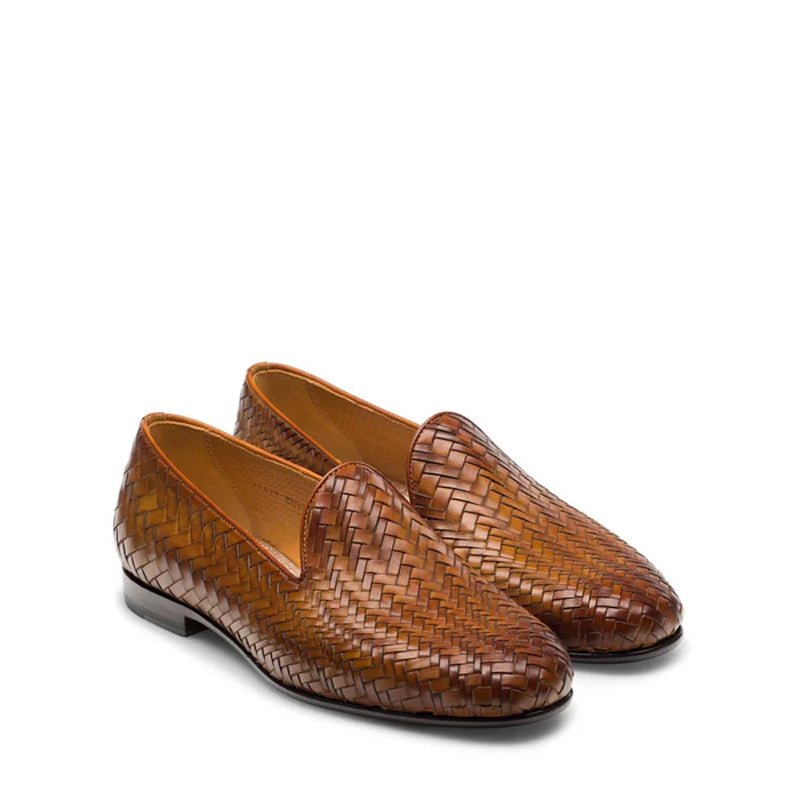 Men Textured Round Toe Leather Loafer