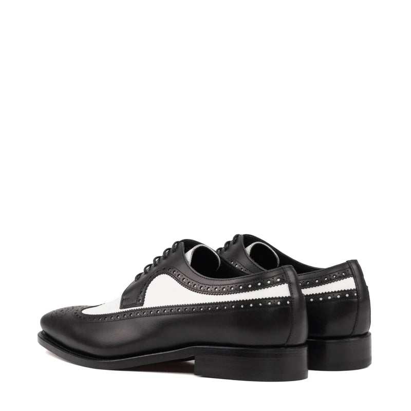 Wingtip Dual Solid Leather Oxford Shoe in Black and White