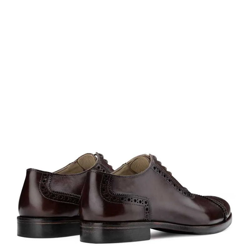 Classic Medallion Toe Polished Leather Oxford Shoes